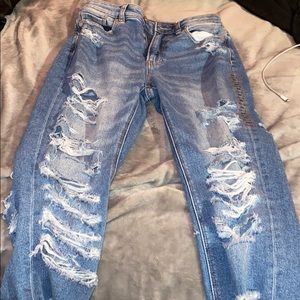 American eagle ripped jeans